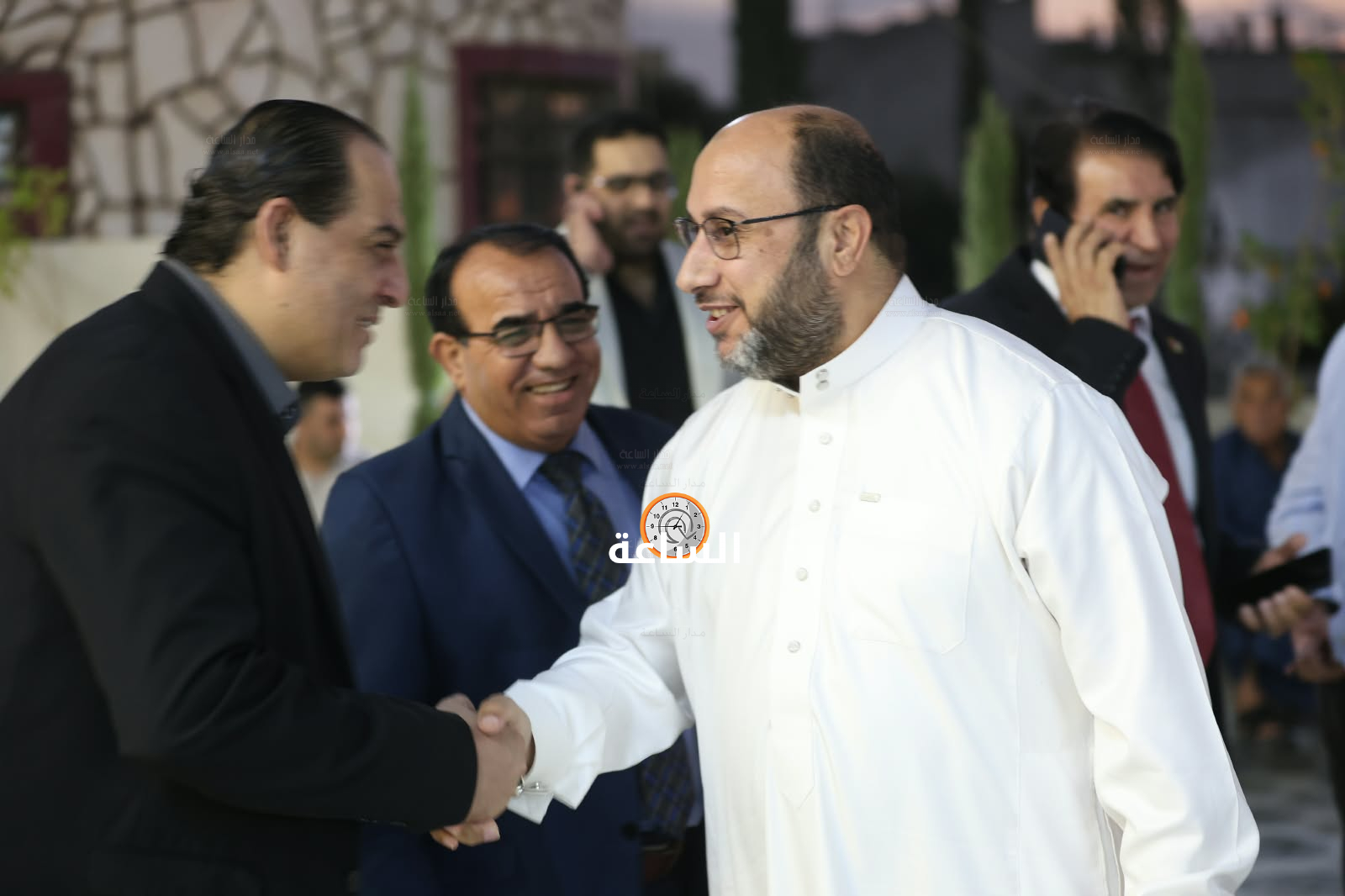 Madar Al-Saa Images 0.33795640946562533