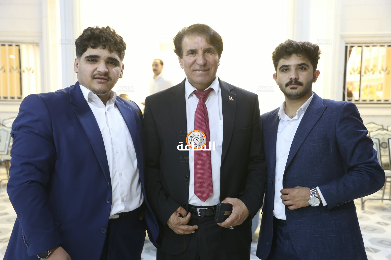Madar Al-Saa Images 0.5144873475511594