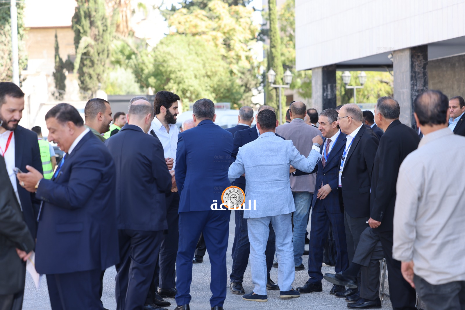 Madar Al-Saa Images 0.6520569818580132
