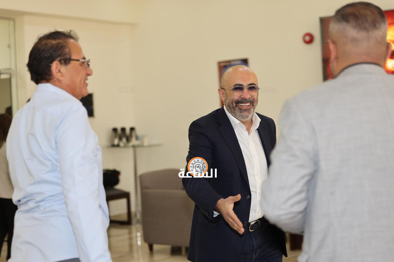 Madar Al-Saa Images 0.12873565859346825