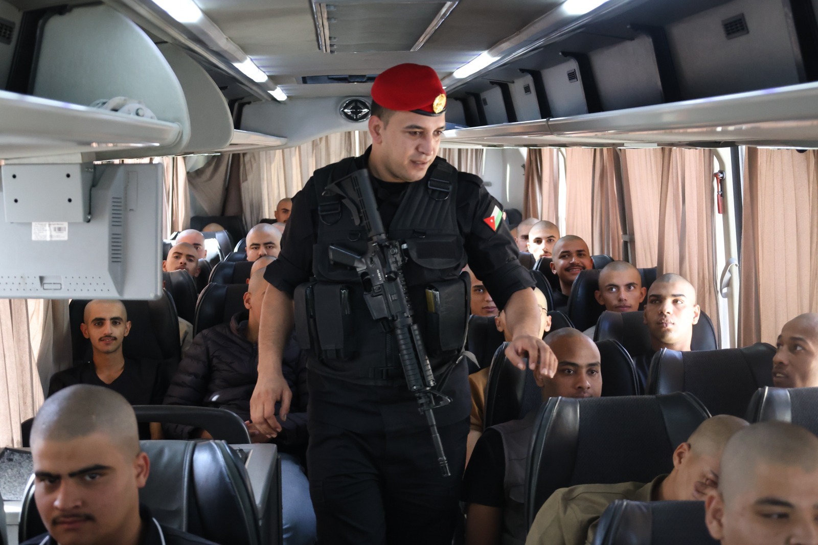 Madar Al-Saa Images 0.7410060477132111