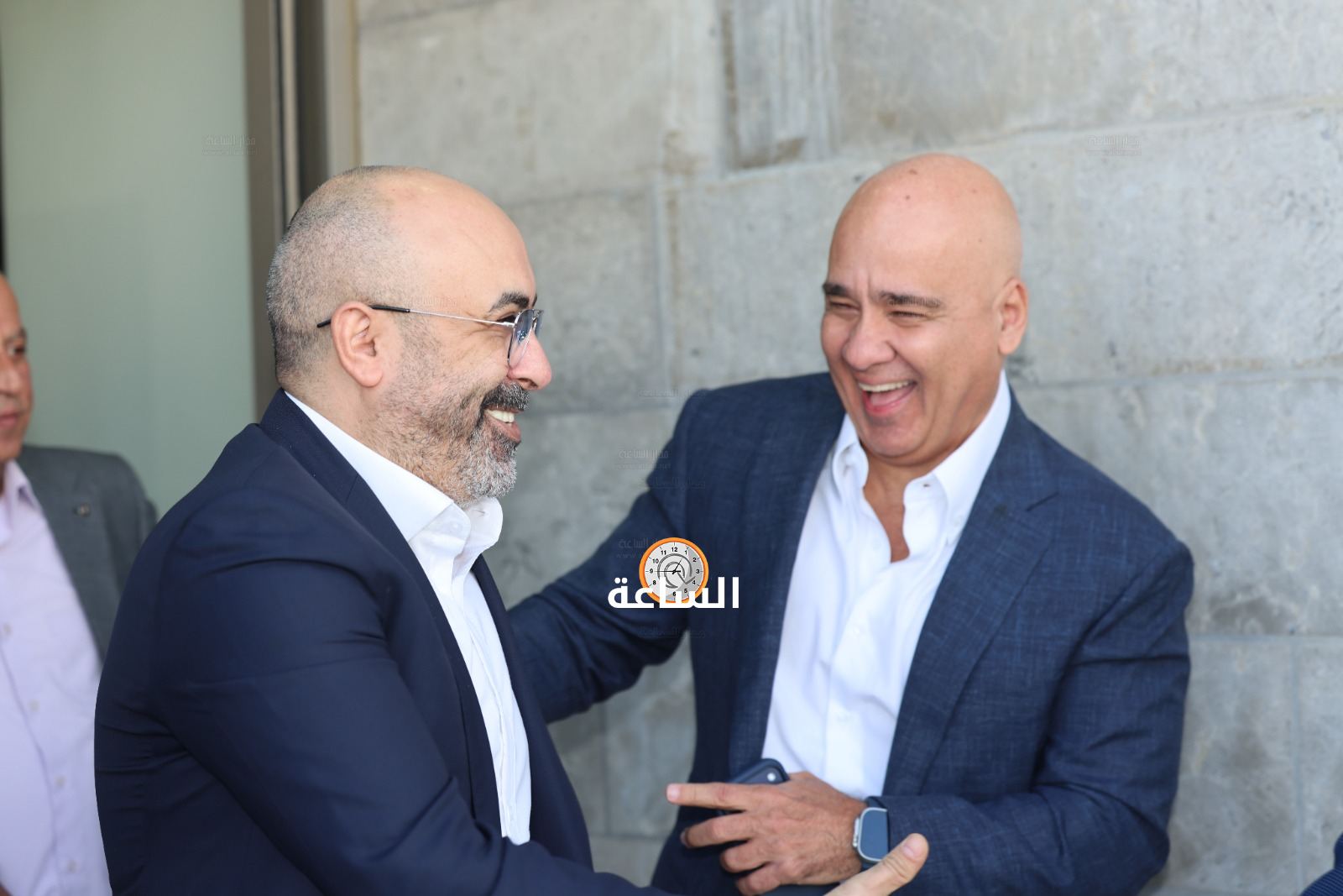 Madar Al-Saa Images 0.8655031851912751