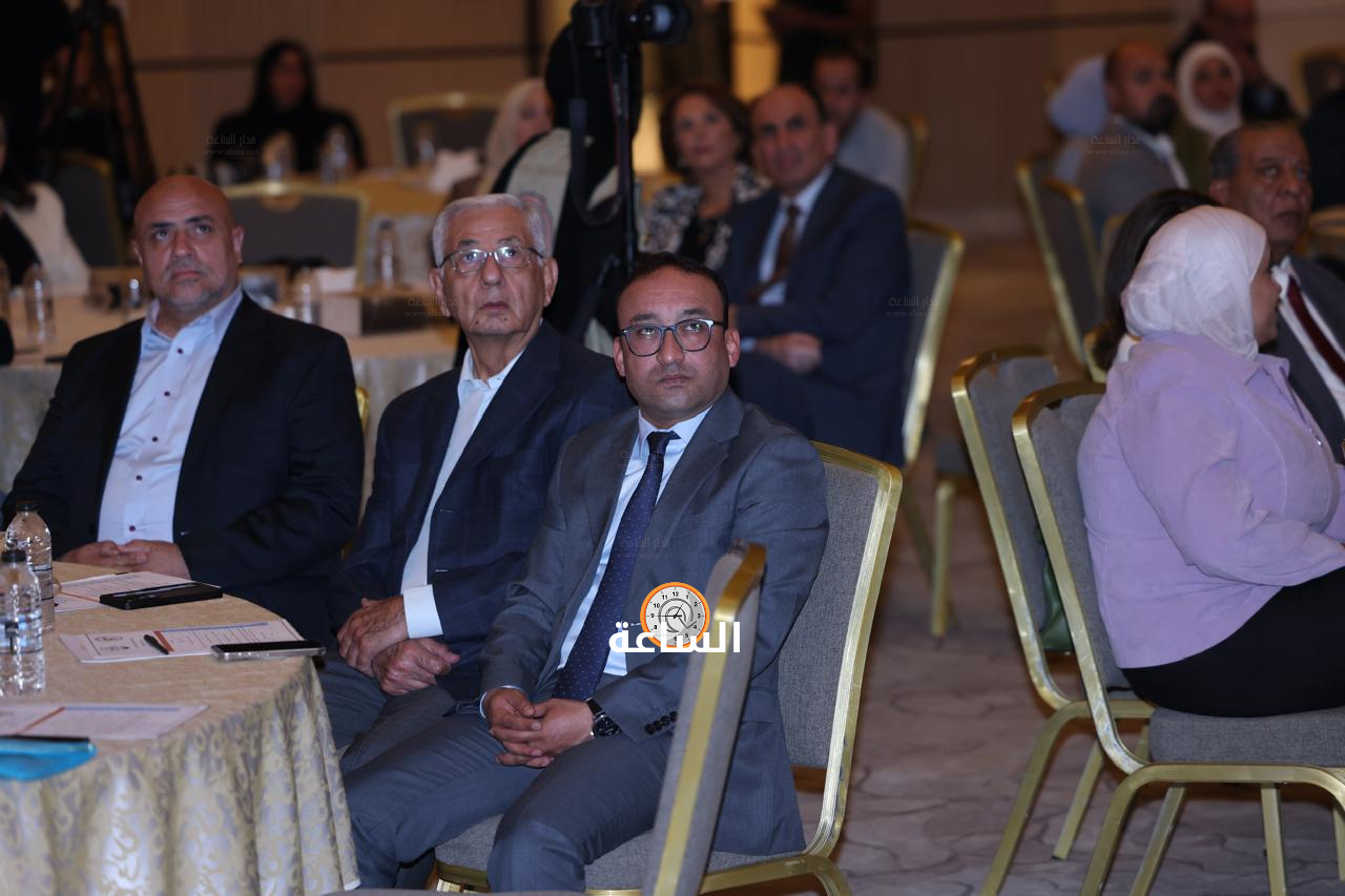Madar Al-Saa Images 0.5897878098532132