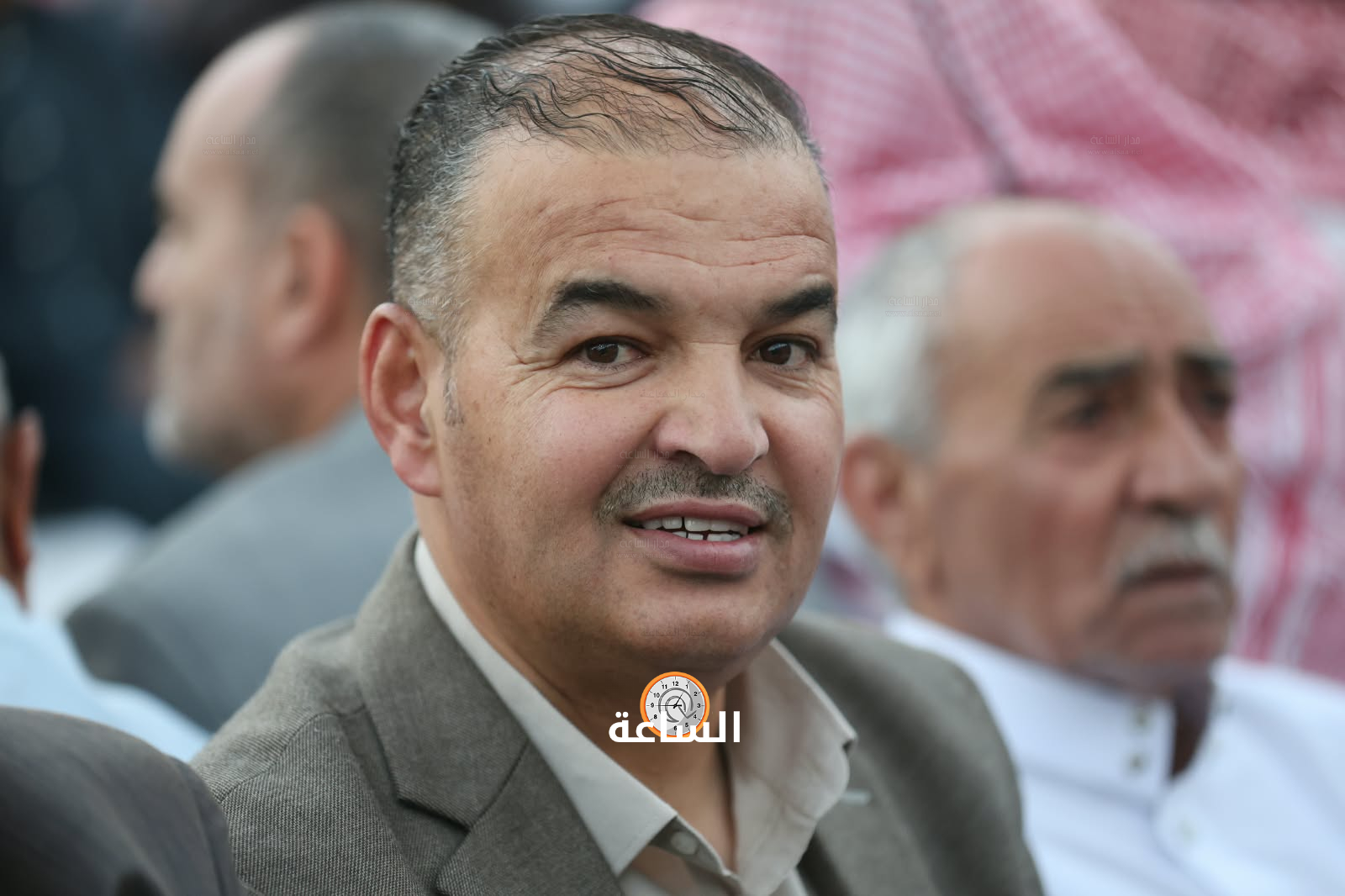 Madar Al-Saa Images 0.03702173318840807
