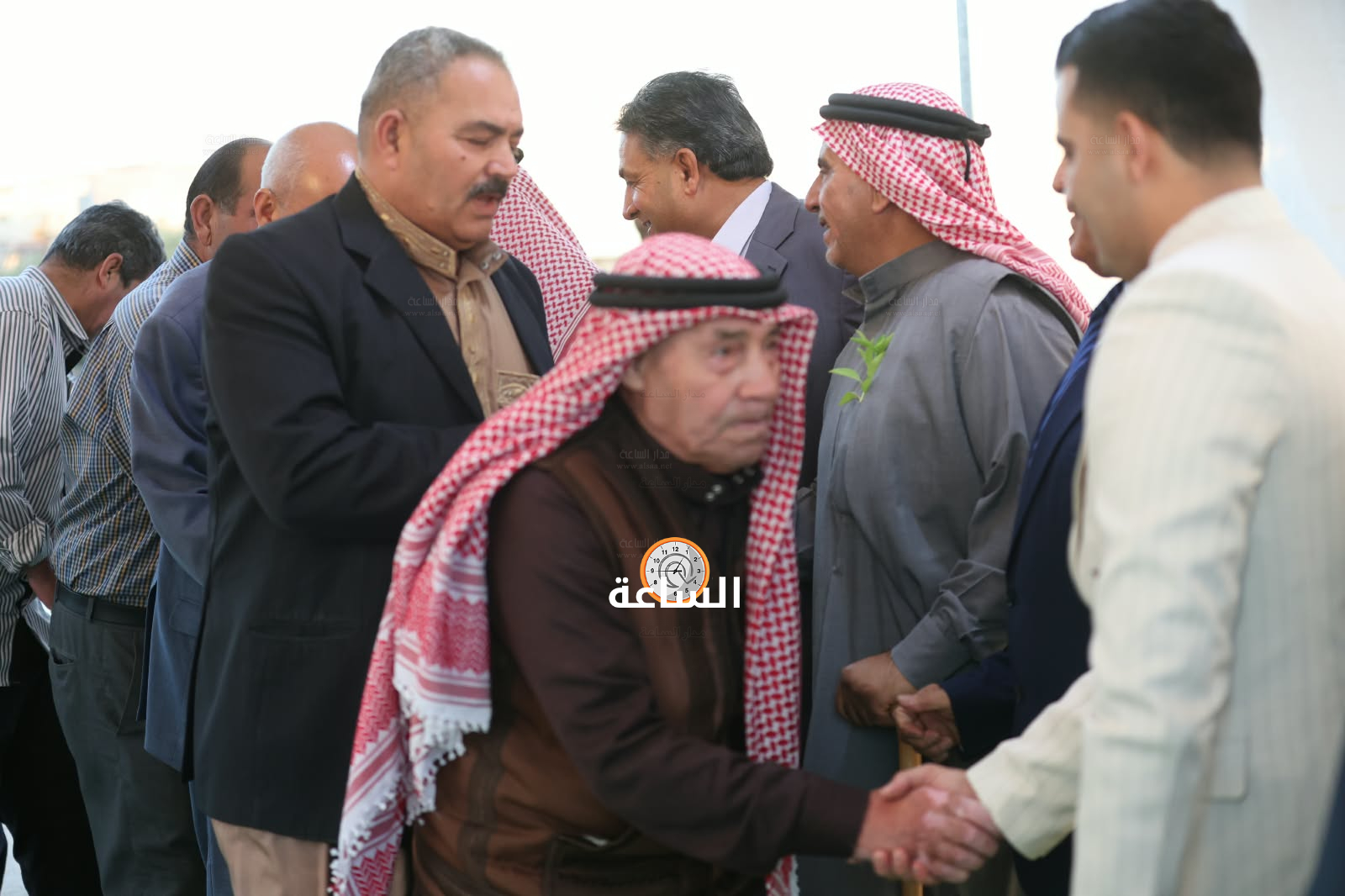 Madar Al-Saa Images 0.8531449914218058