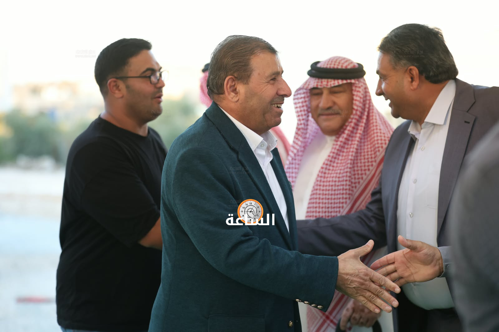 Madar Al-Saa Images 0.007234107664388811