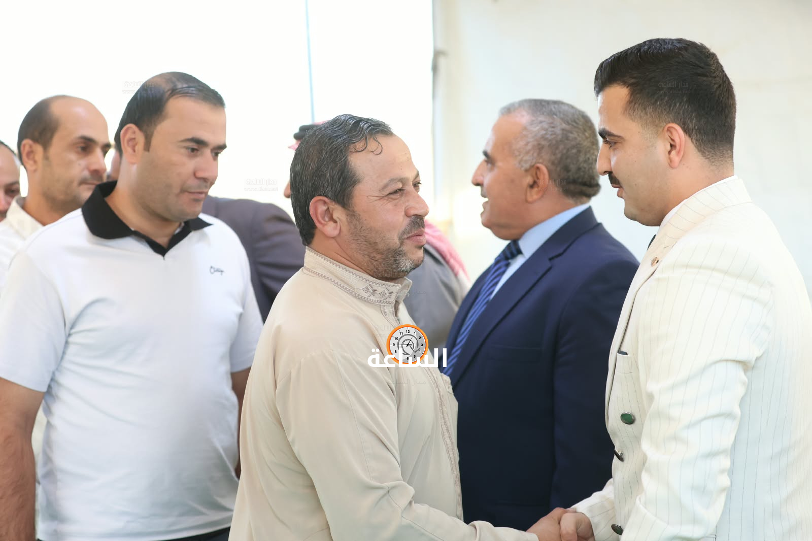 Madar Al-Saa Images 0.14987089710725277