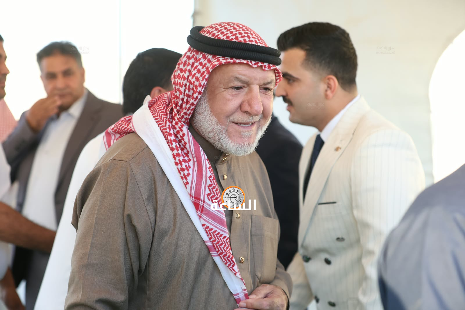 Madar Al-Saa Images 0.3075521720779927