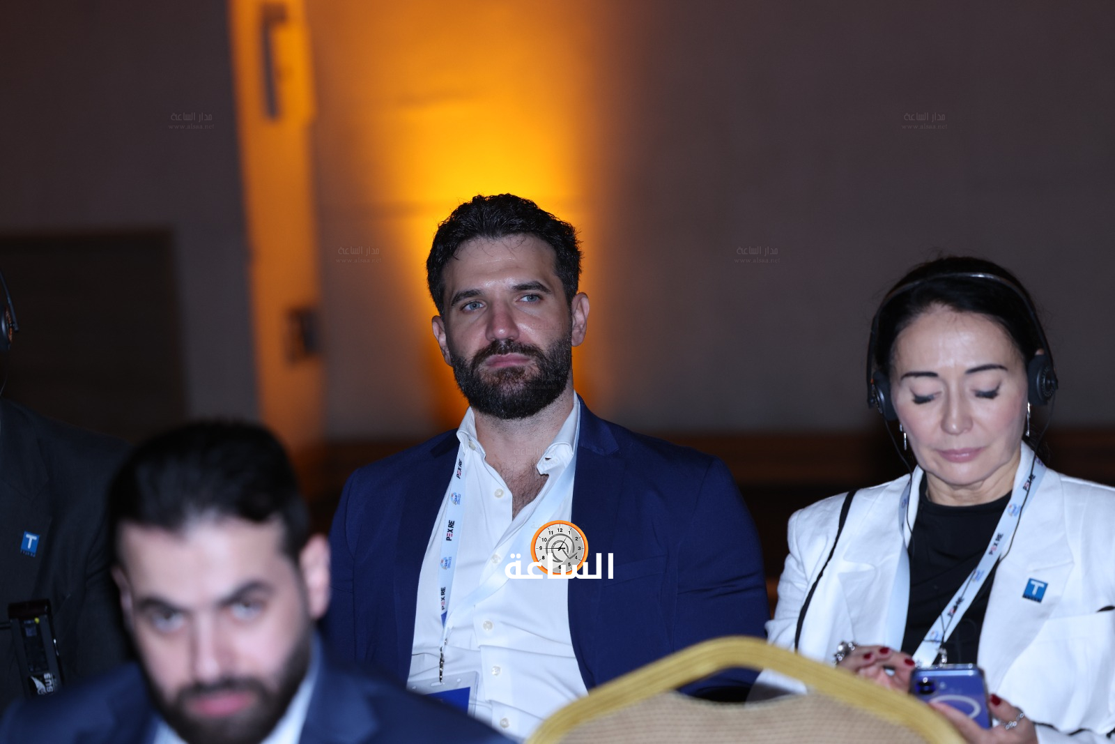 Madar Al-Saa Images 0.3909810845424825