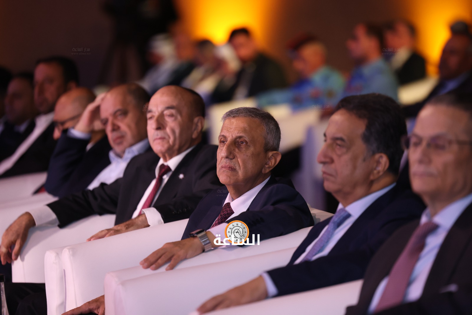 Madar Al-Saa Images 0.8144011645658673
