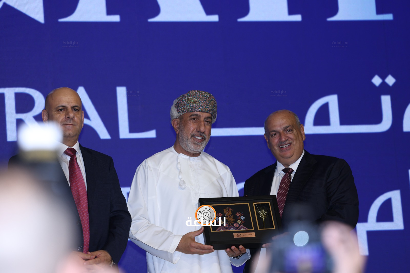 Madar Al-Saa Images 0.8966575006569829