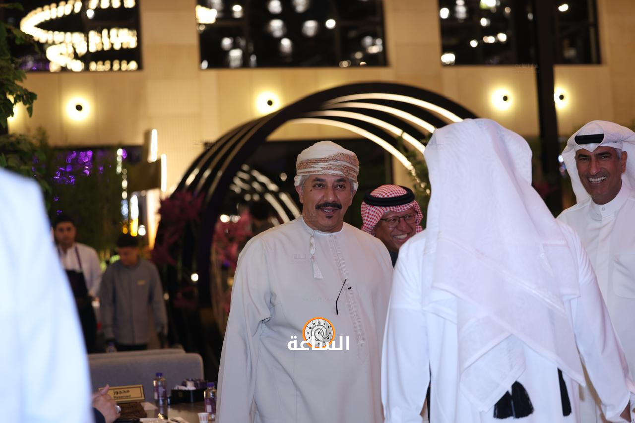 Madar Al-Saa Images 0.005418310807834947