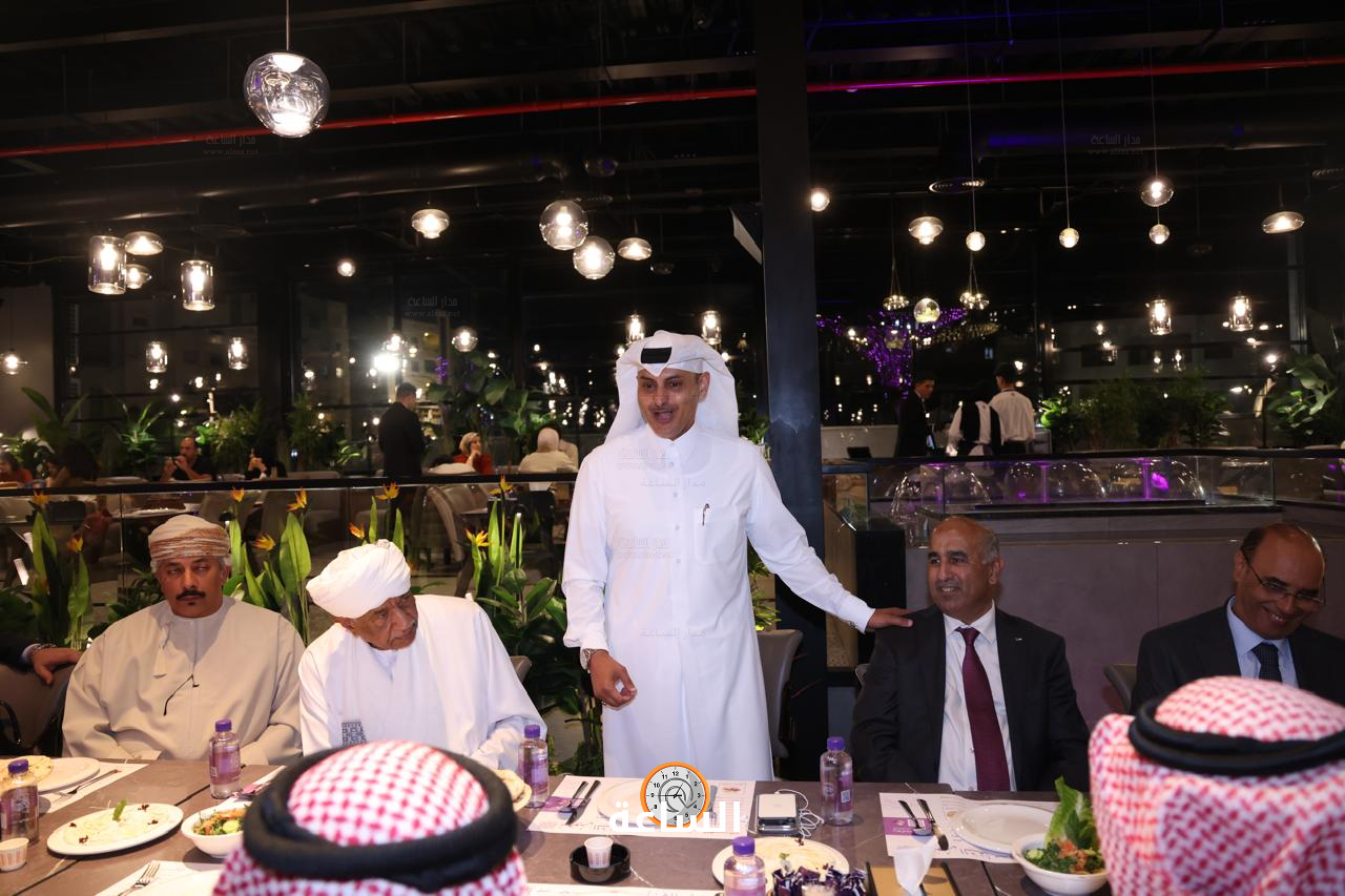 Madar Al-Saa Images 0.9022943470825057
