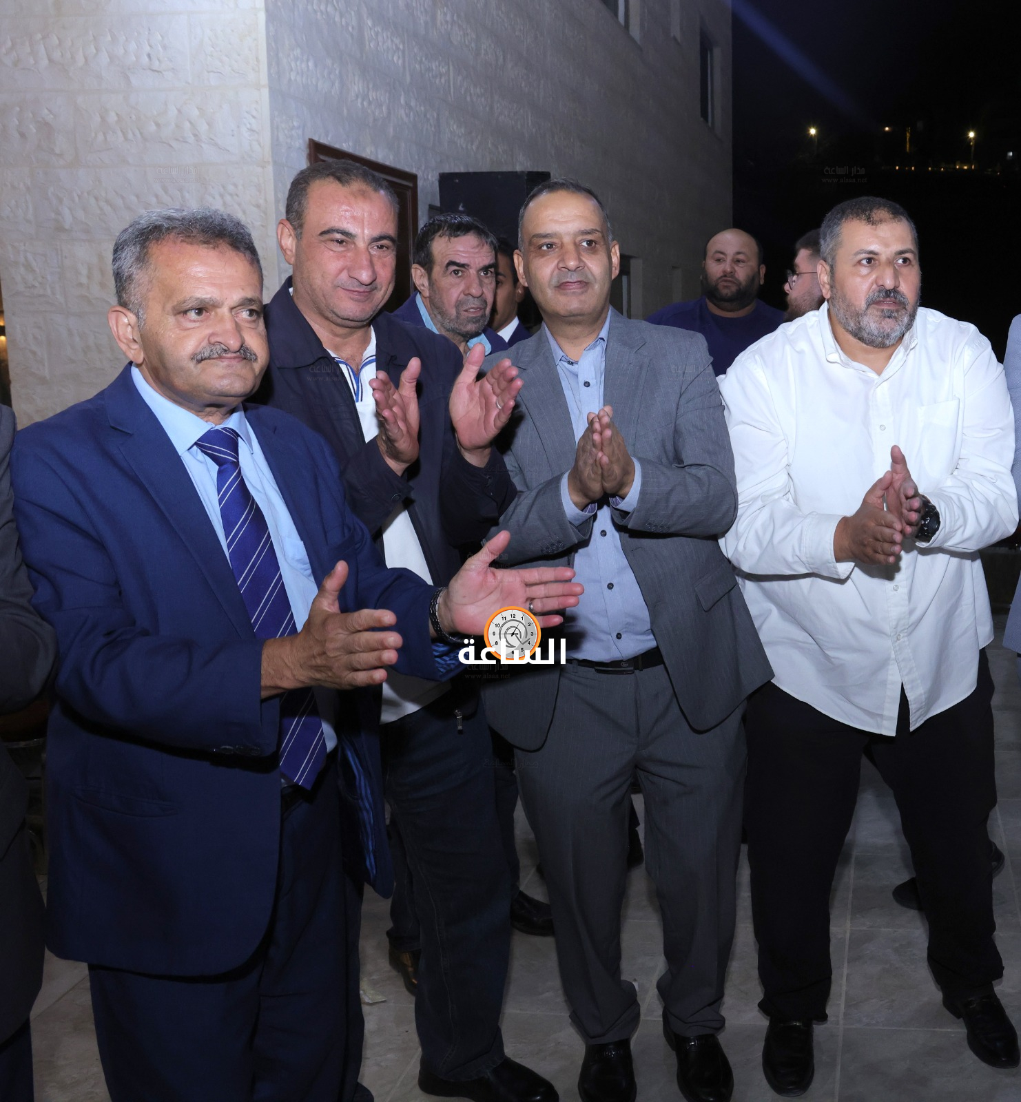 Madar Al-Saa Images 0.8389055288644119