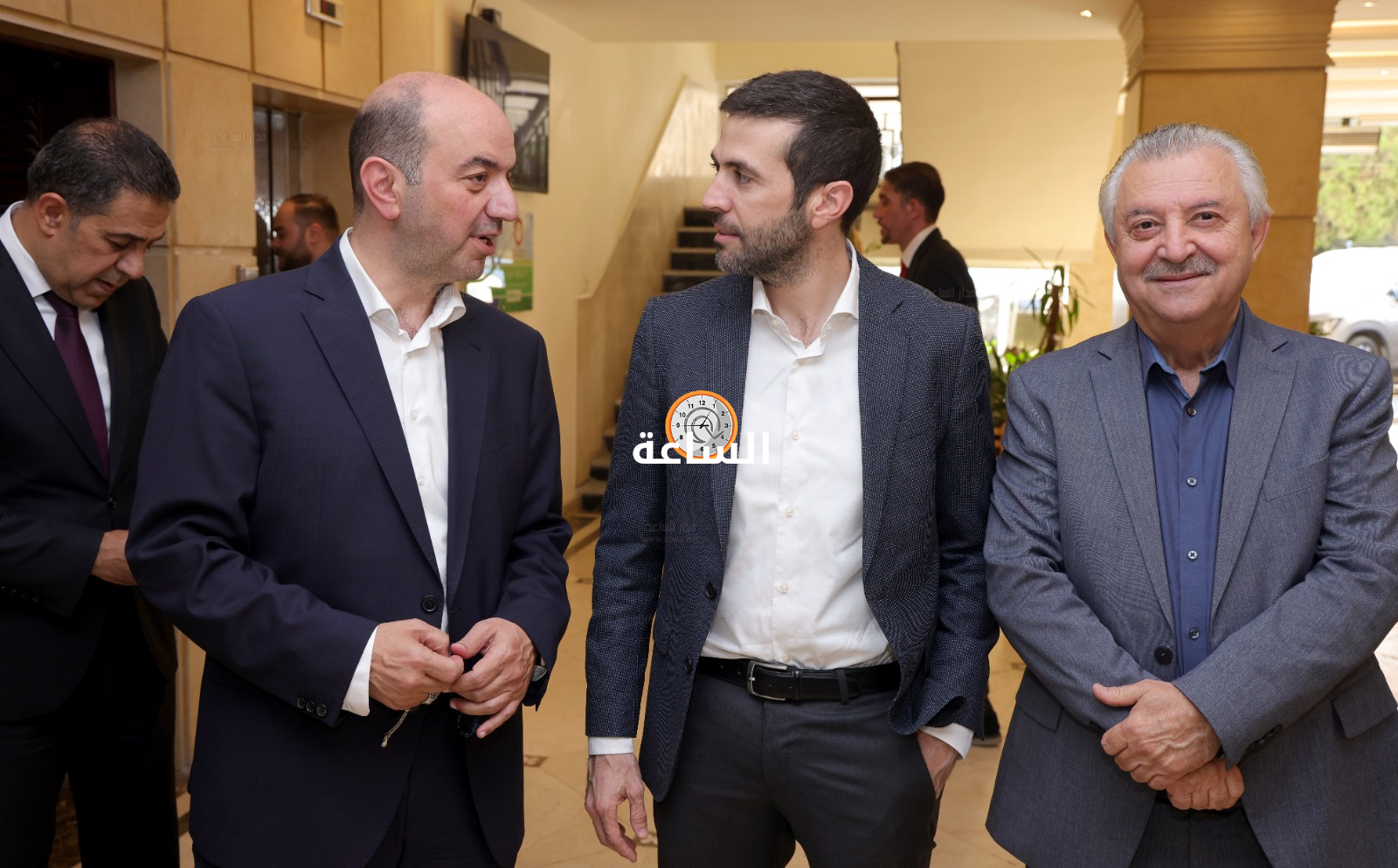 Madar Al-Saa Images 0.7046822139200505