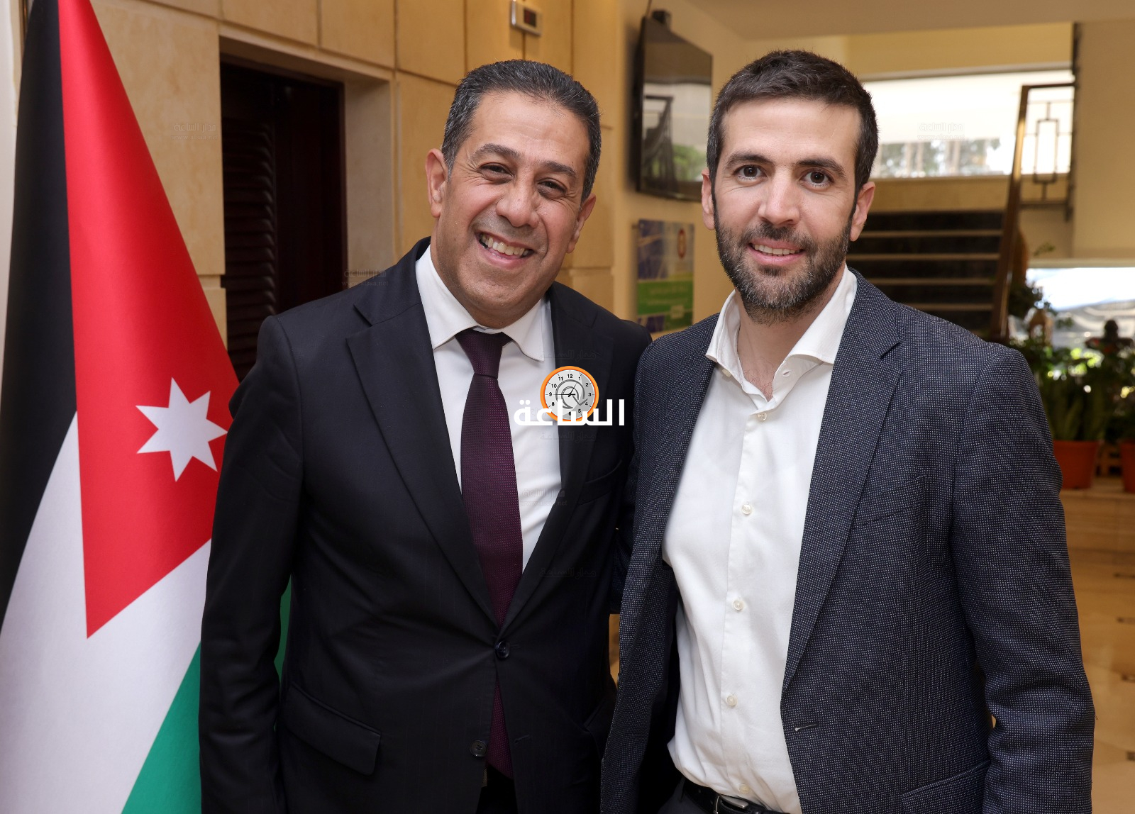 Madar Al-Saa Images 0.7639113214150032