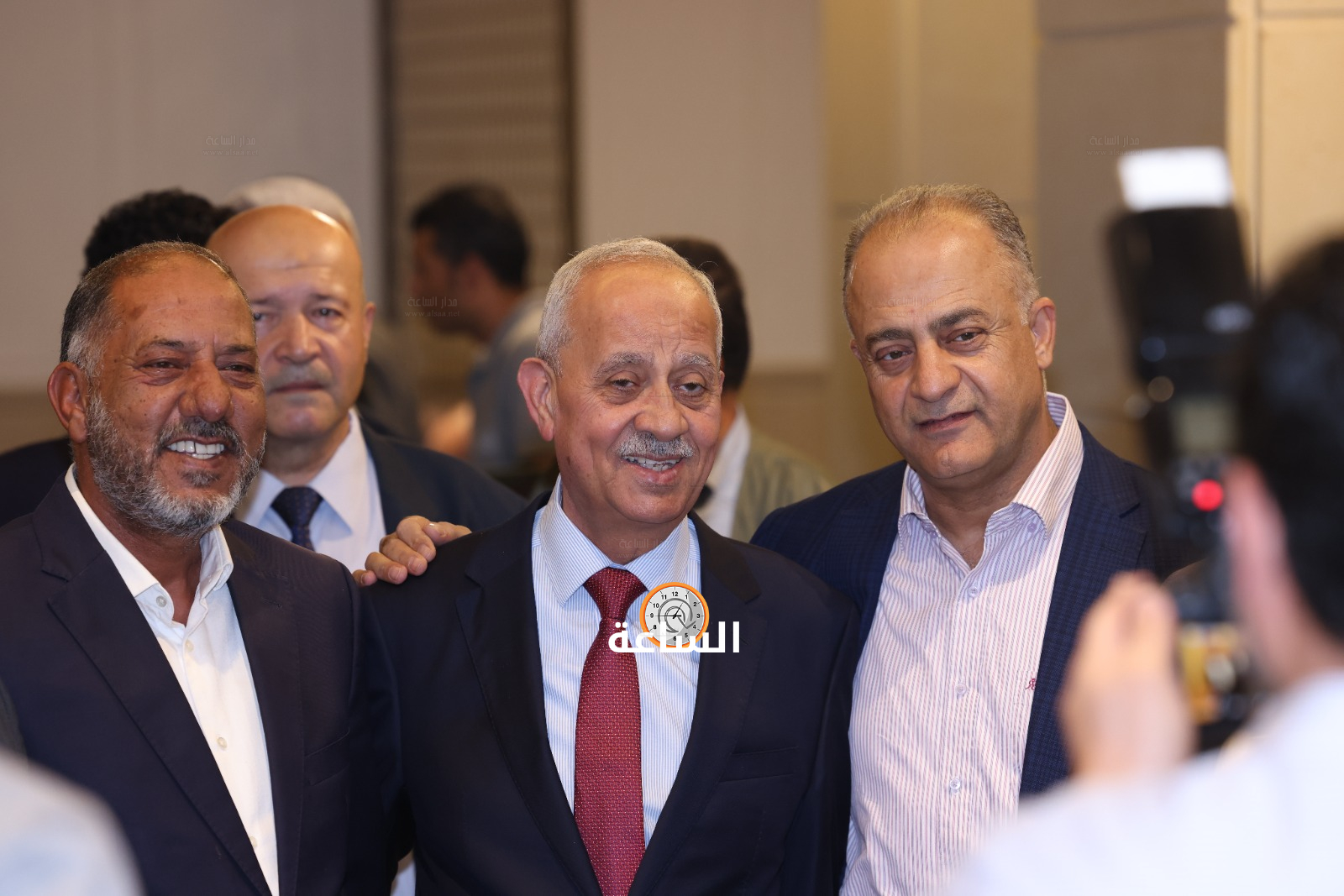 Madar Al-Saa Images 0.6440173007739571