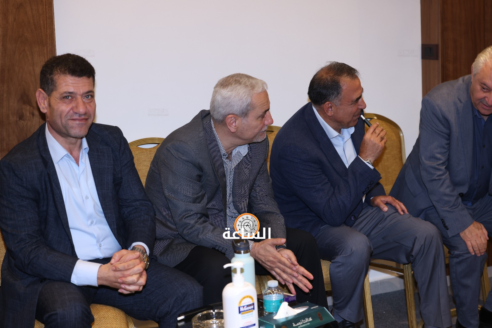 Madar Al-Saa Images 0.7106524092252702
