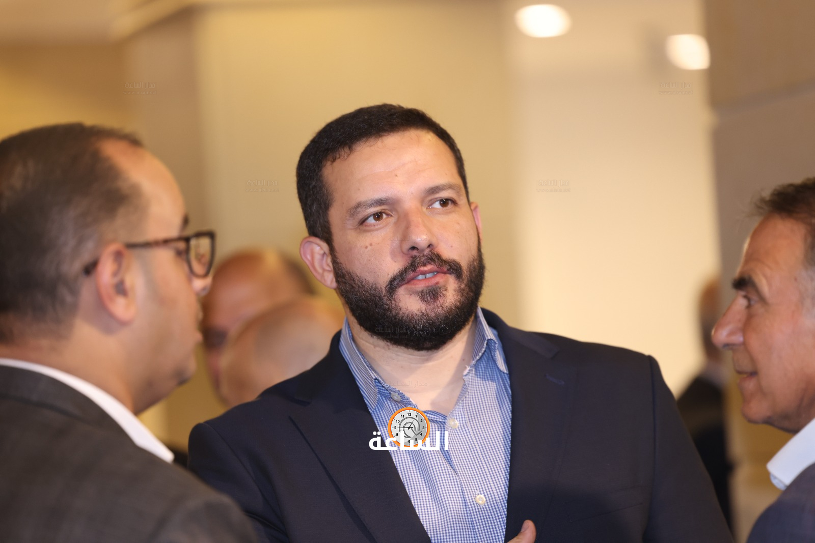 Madar Al-Saa Images 0.15652575076048547