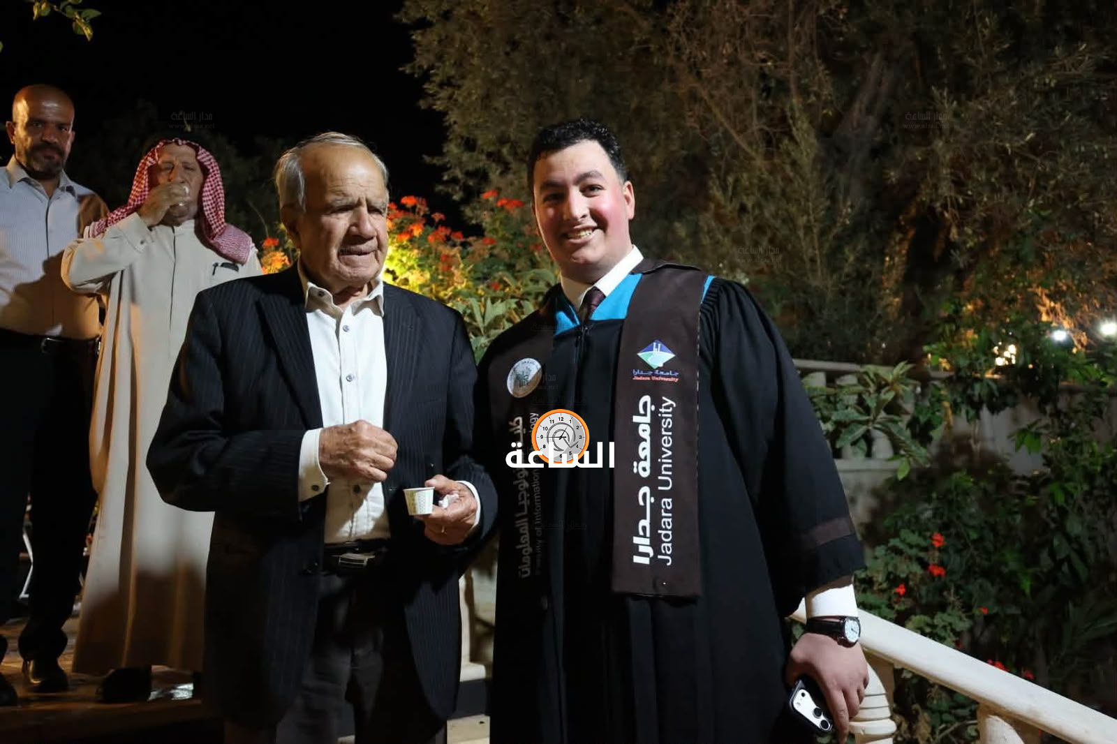Madar Al-Saa Images 0.5886015346826097