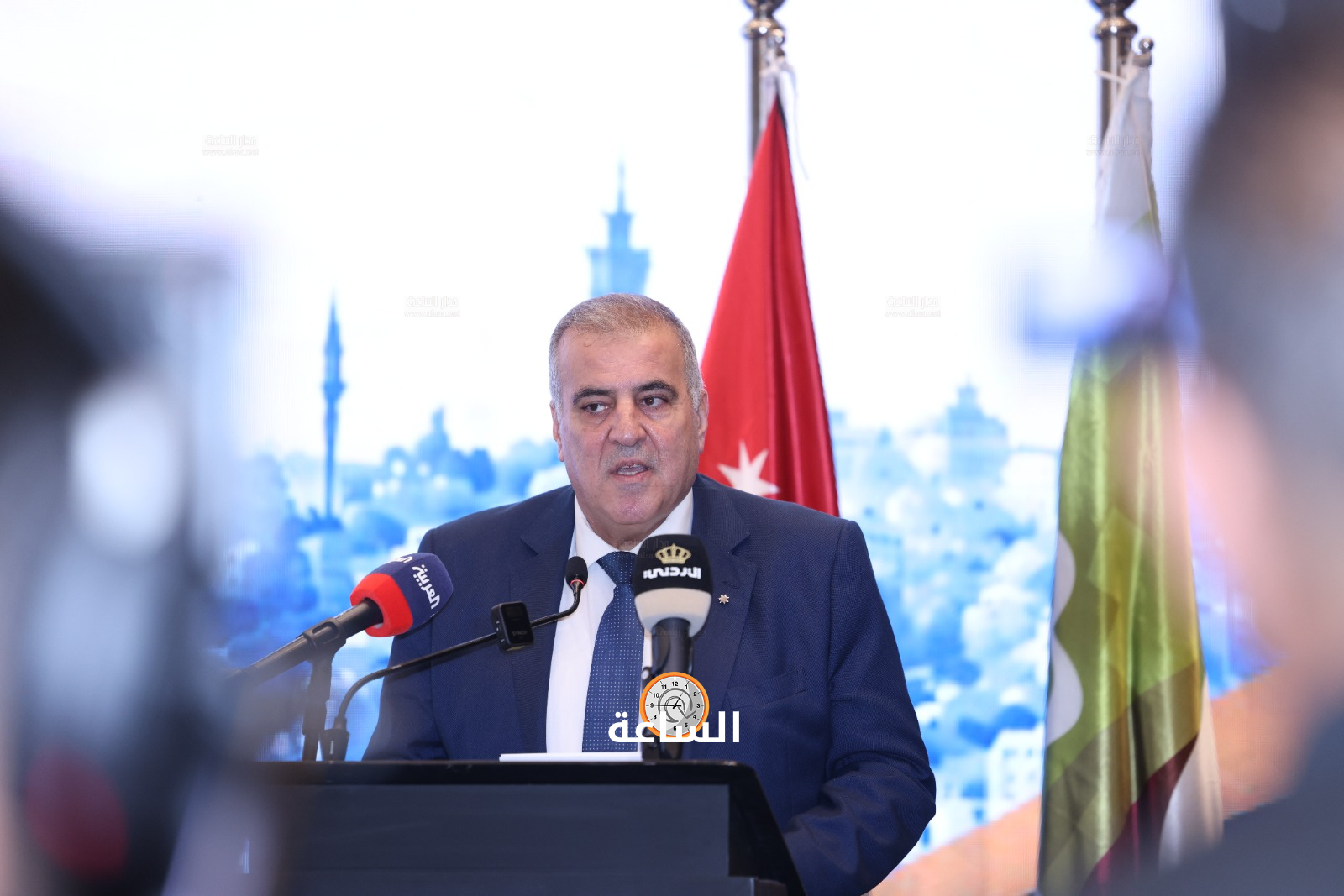 Madar Al-Saa Images 0.1915404281058617