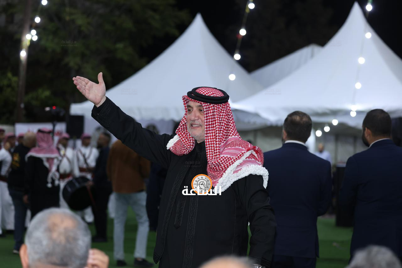 Madar Al-Saa Images 0.5087994183005655