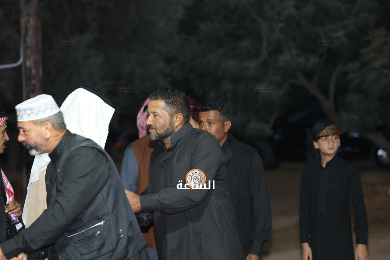 Madar Al-Saa Images 0.33569135659085836