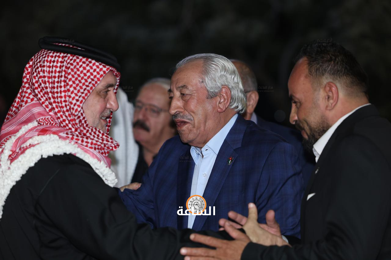 Madar Al-Saa Images 0.7670937178012299