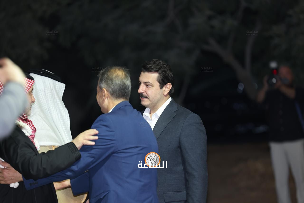Madar Al-Saa Images 0.2599046584240471