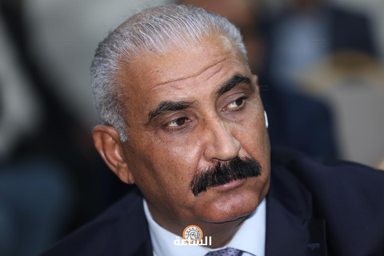 Madar Al-Saa Images 0.20071916754969343