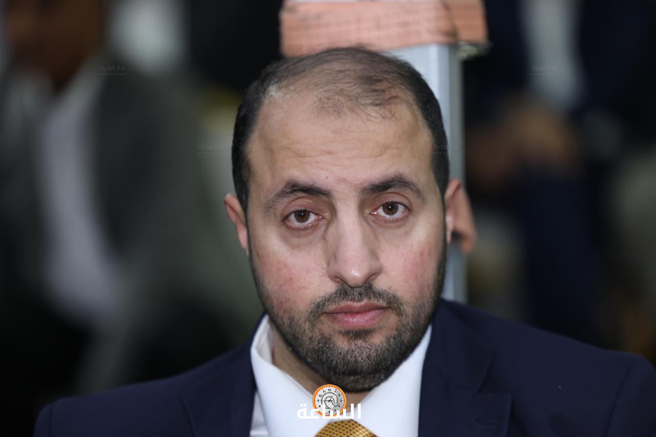 Madar Al-Saa Images 0.7149082242968005