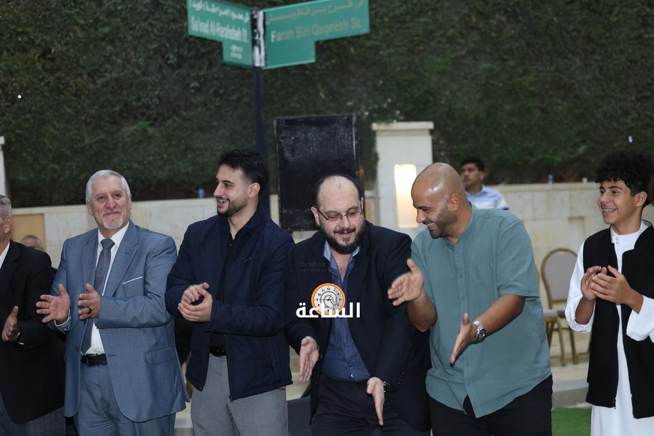 Madar Al-Saa Images 0.6438467703496327