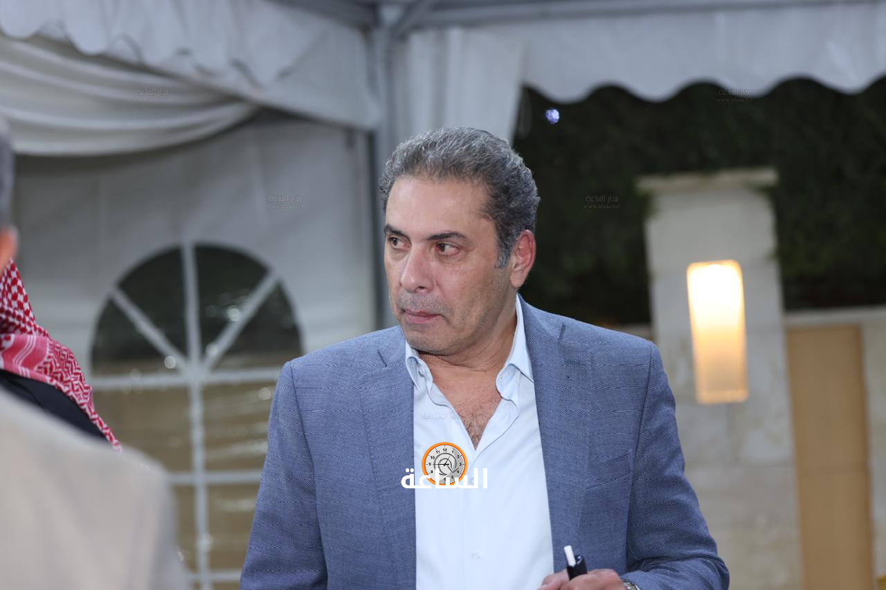 Madar Al-Saa Images 0.717226452029669