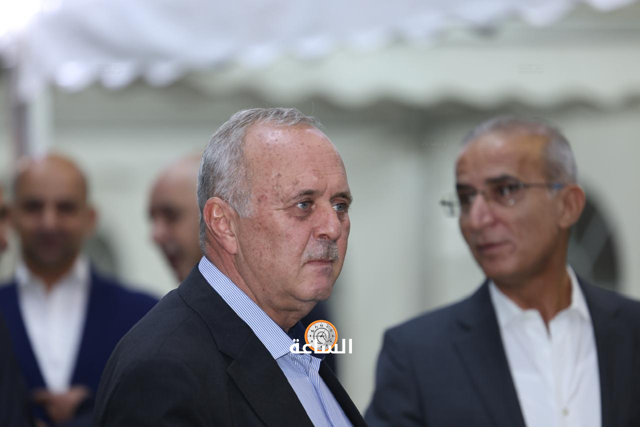Madar Al-Saa Images 0.5826633060383071