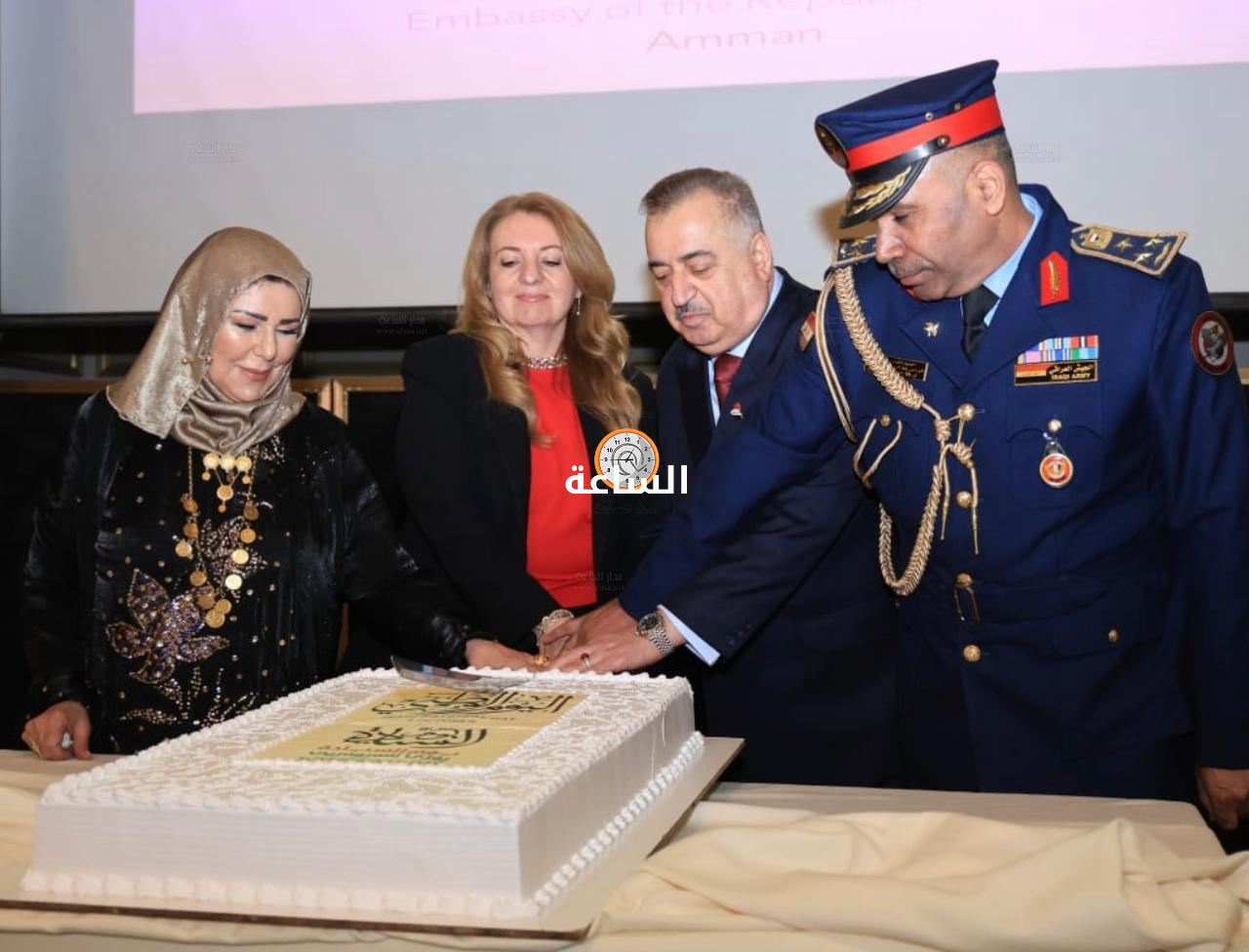 Madar Al-Saa Images 0.0969833812450206