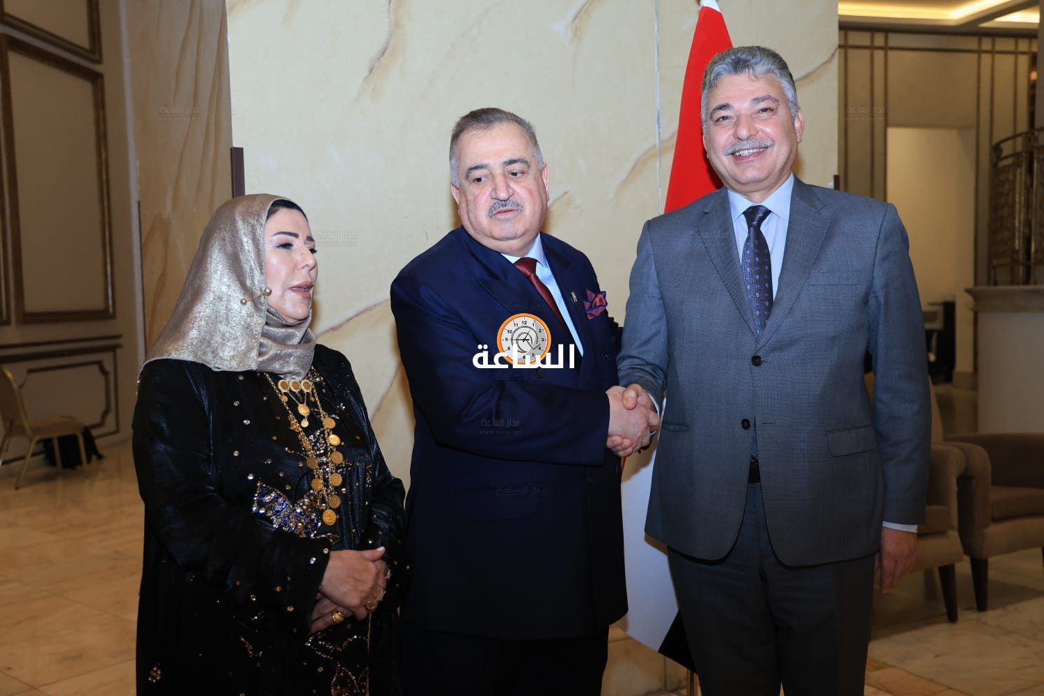 Madar Al-Saa Images 0.8802650212155209
