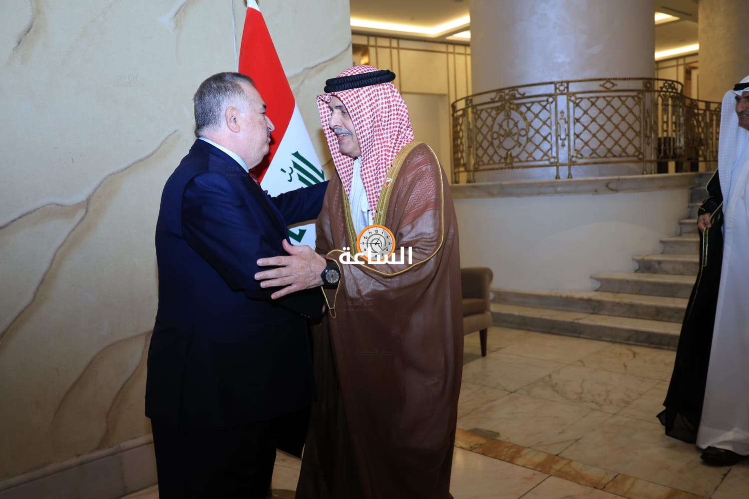 Madar Al-Saa Images 0.12222328685393646