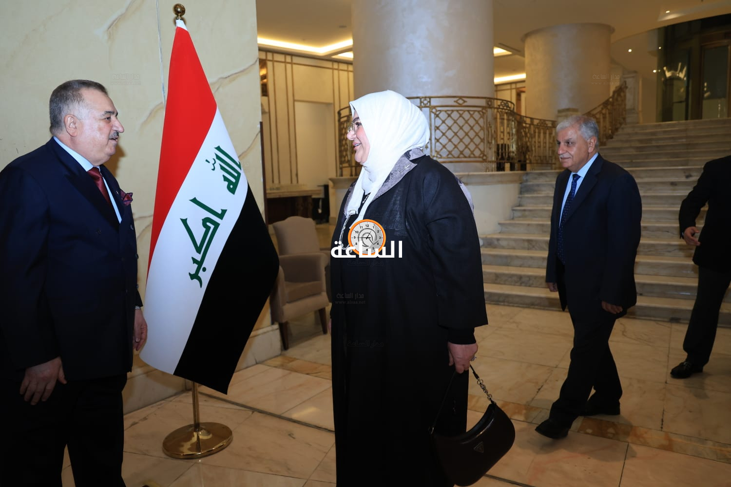Madar Al-Saa Images 0.04720355839854362