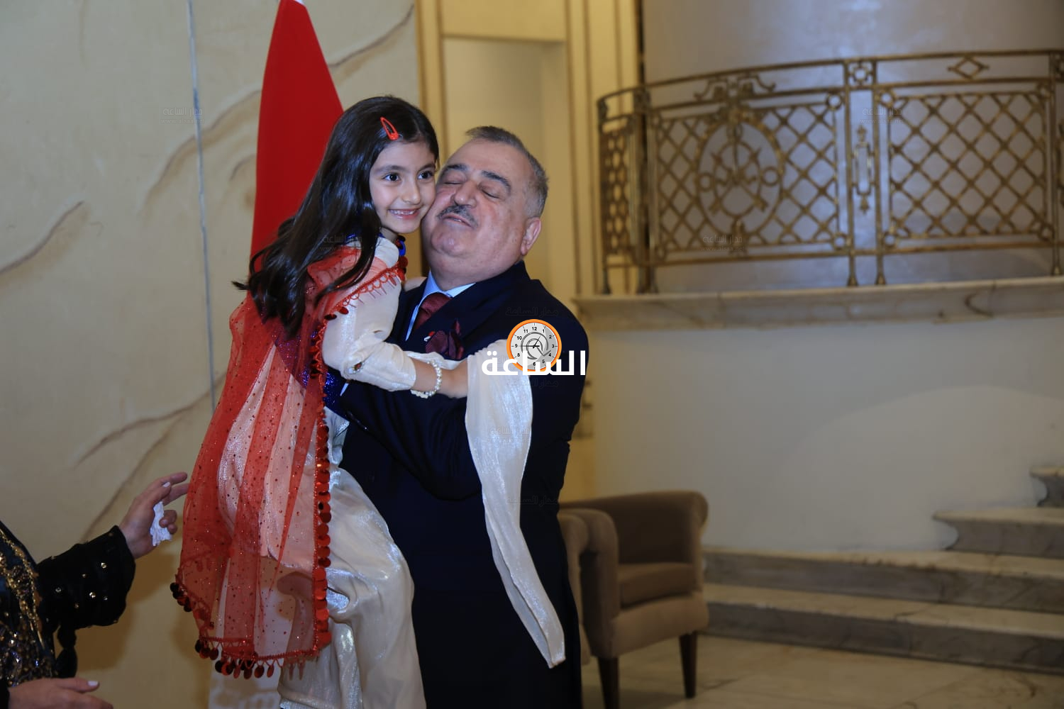 Madar Al-Saa Images 0.040328373618802926