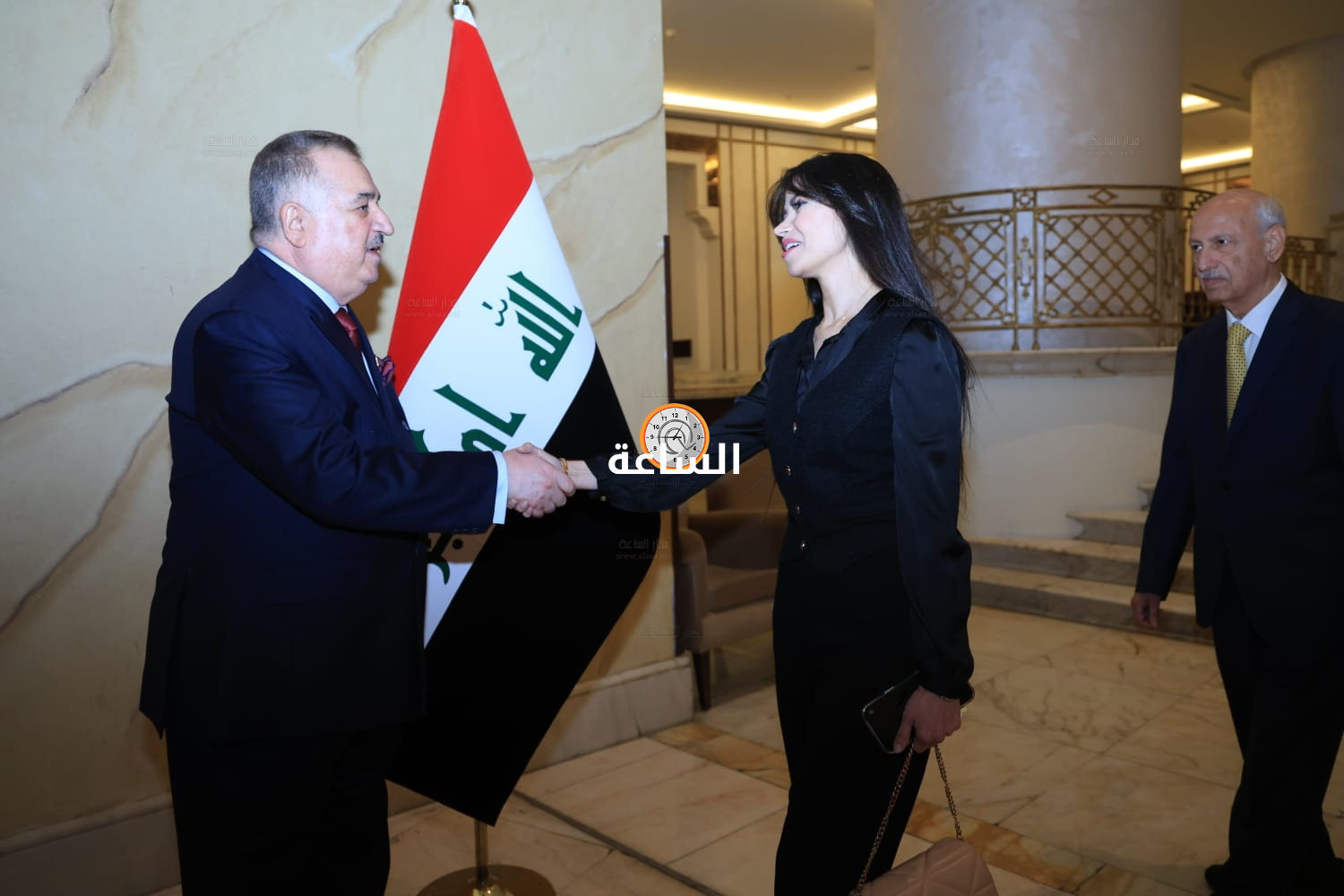 Madar Al-Saa Images 0.9244980913029873