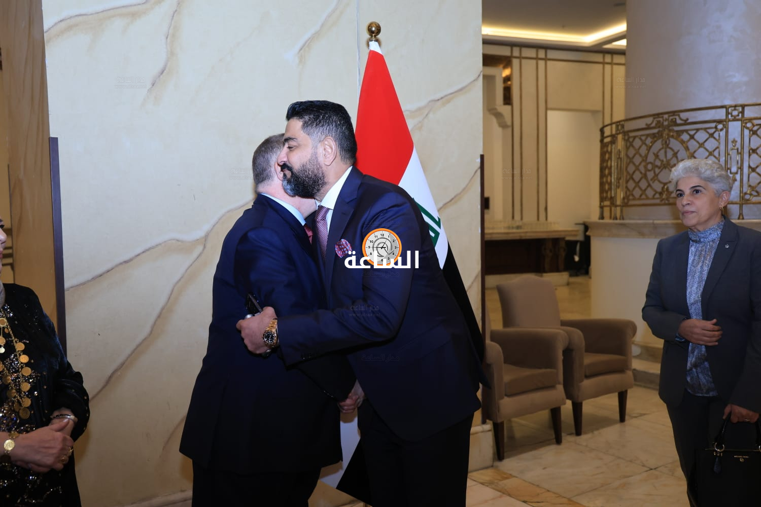 Madar Al-Saa Images 0.09437156063502417
