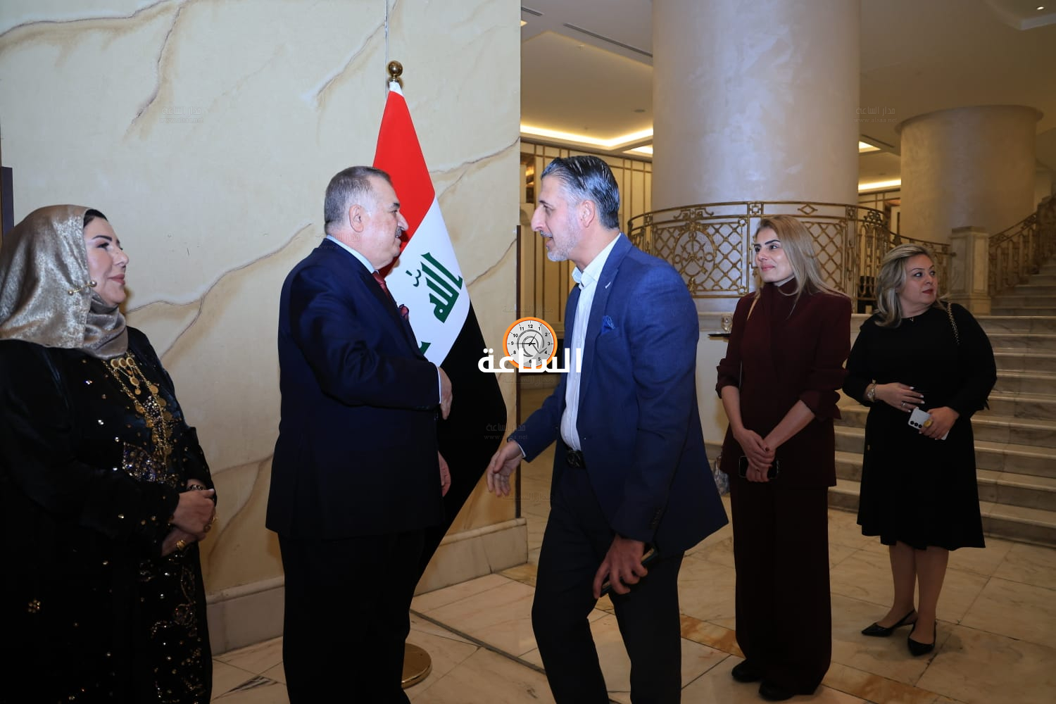 Madar Al-Saa Images 0.74649489045117