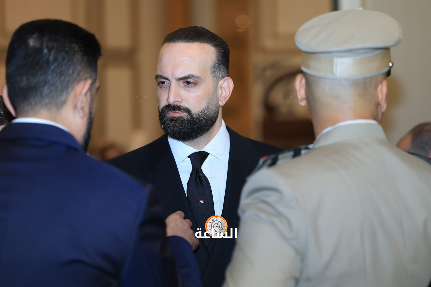 Madar Al-Saa Images 0.8649516160872449