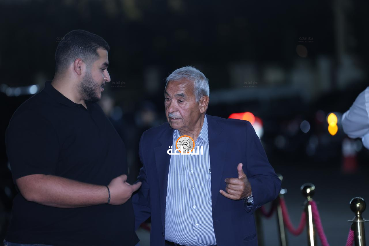 Madar Al-Saa Images 0.5132670709418405