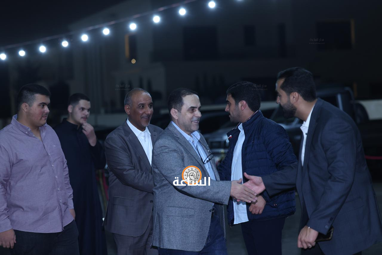 Madar Al-Saa Images 0.4794832663689662