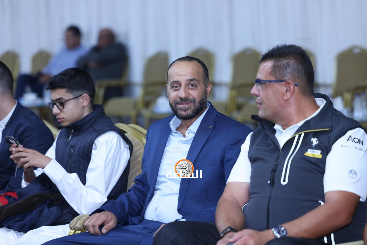 Madar Al-Saa Images 0.6100405460751708