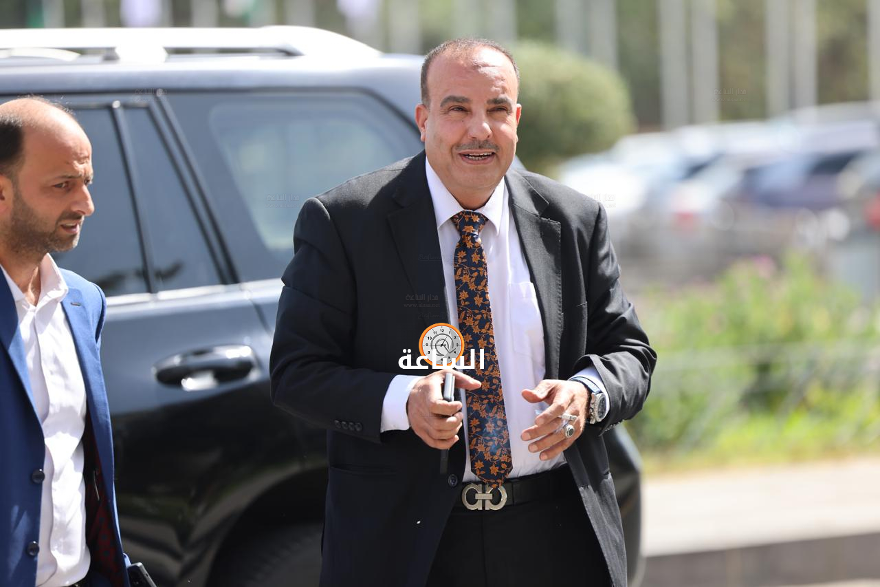 Madar Al-Saa Images 0.7444863116208461