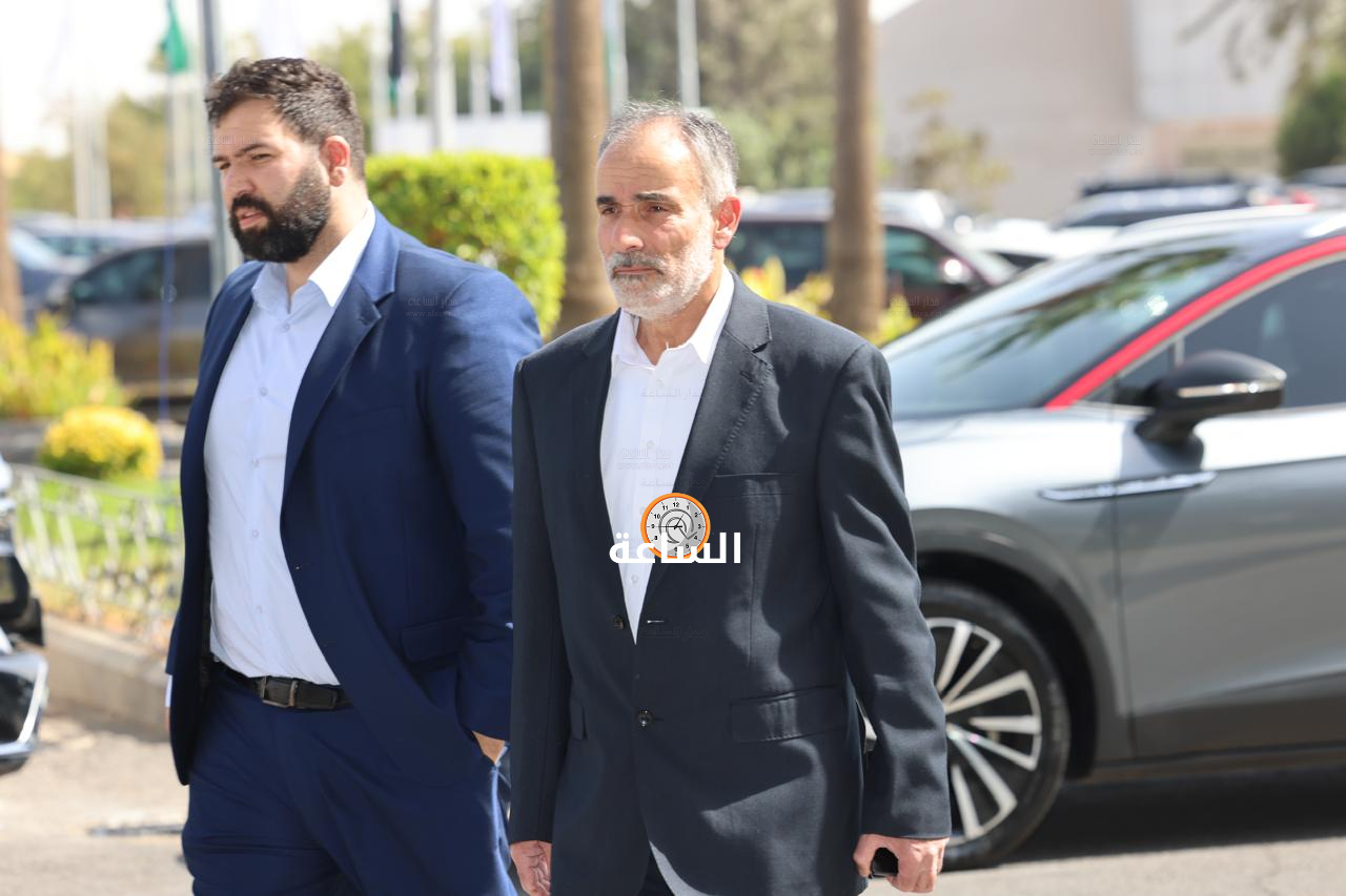 Madar Al-Saa Images 0.4228700701717205
