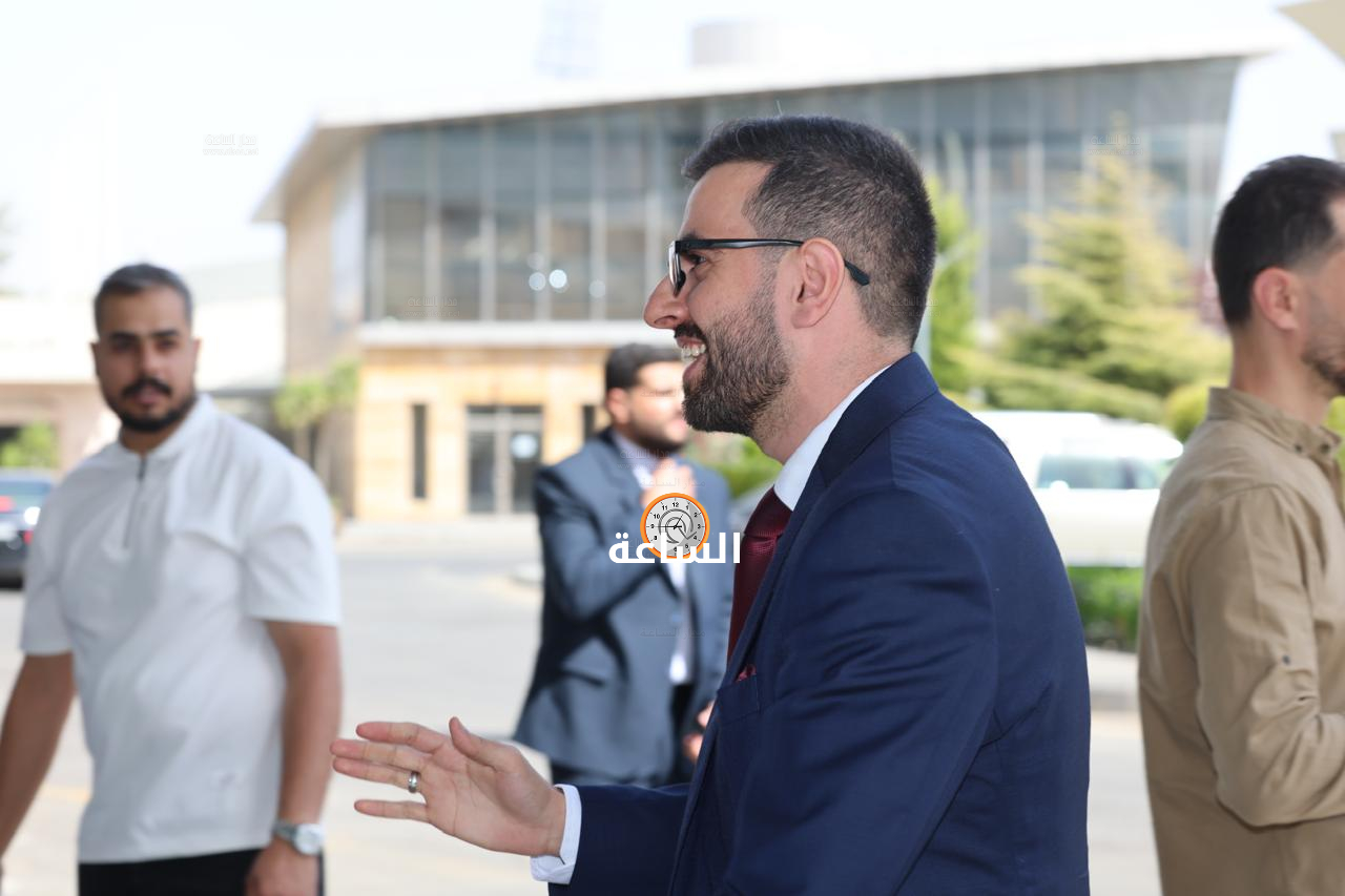 Madar Al-Saa Images 0.29504476325431883