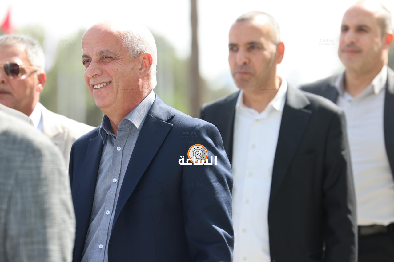 Madar Al-Saa Images 0.46926637084196876
